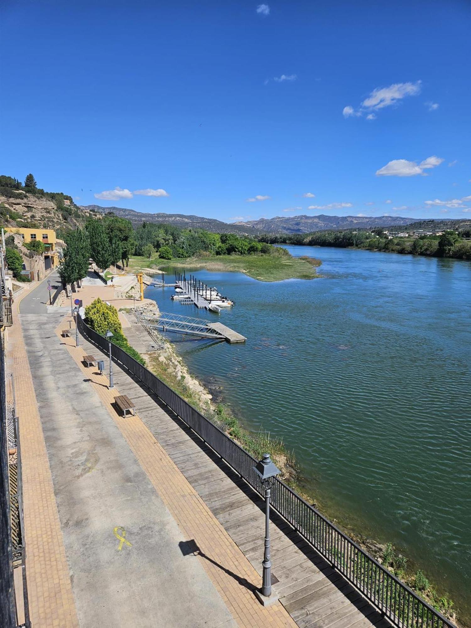 River Ebro Apartments Móra d'Ebre  Exterior foto